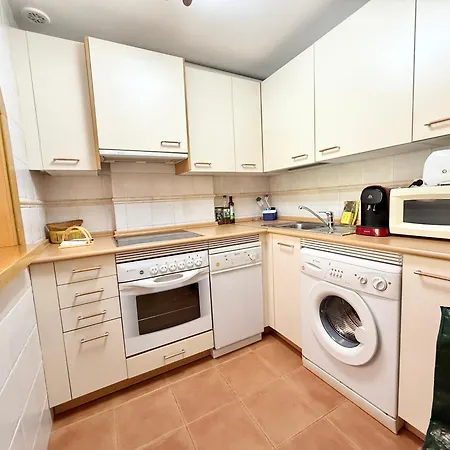 Apartman Center Ii - Eaw Homes *