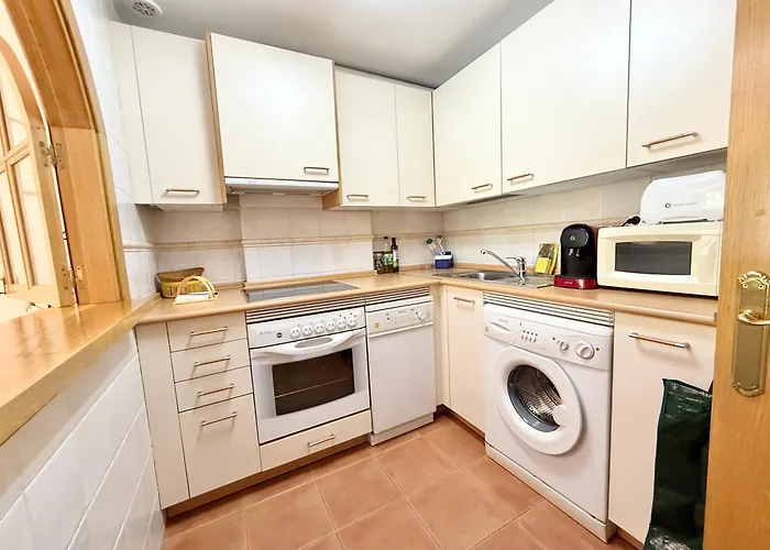 Apartman Center Ii - Eaw Homes *