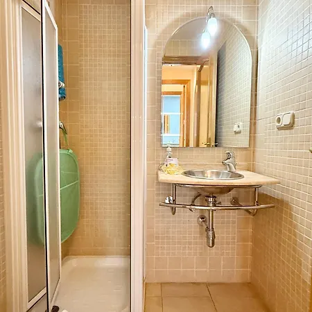 Center Ii - Eaw Homes Daire