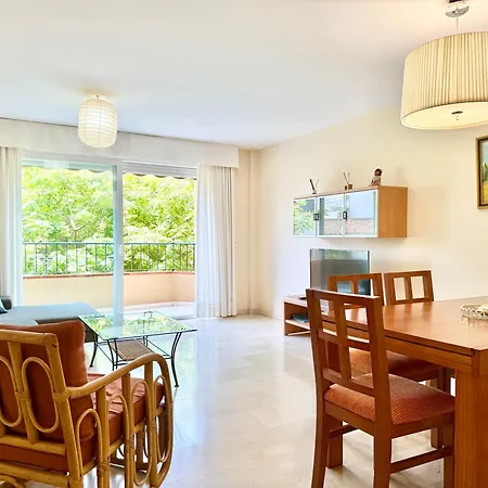 Center Ii - Eaw Homes Апартаменты